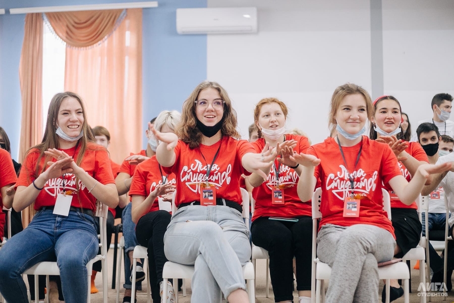 В Альметьевске прошли мероприятия в рамках образовательной программы «Первая Лига»